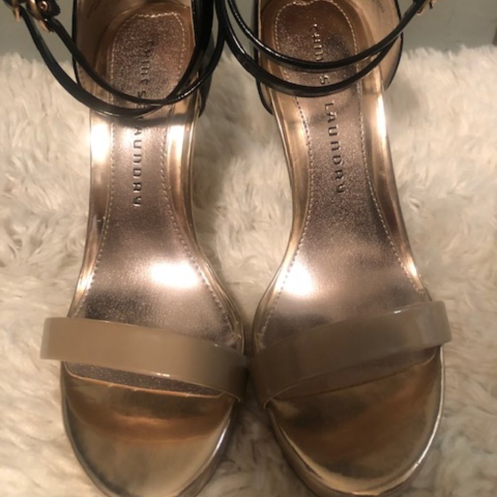 Heels - Picture 2 of 6